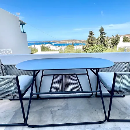 Aeolian Blu 7 * Parikia (Paros)