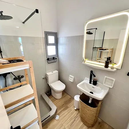 Aeolian Blu 7 Apartment *
