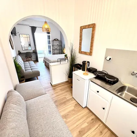 Aeolian Blu 7 Apartment