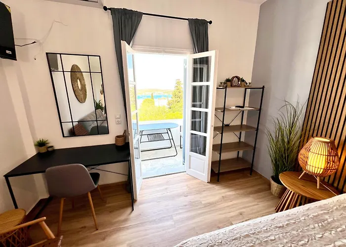 Aeolian Blu 7 Apartman Párosz