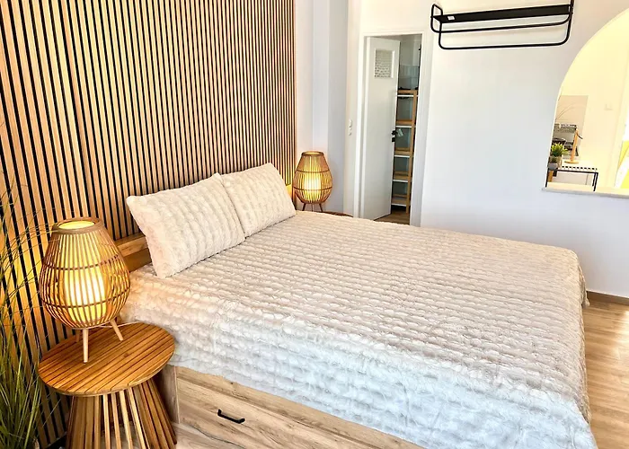 Aeolian Blu 7 Apartman Párosz